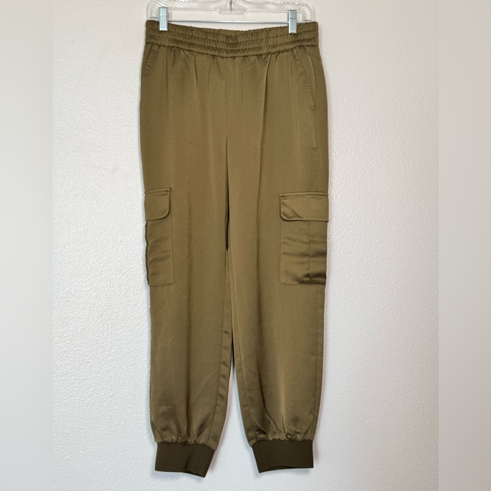 Banana Republic Olive Green Silky Cargo Jogger Pants Size Small